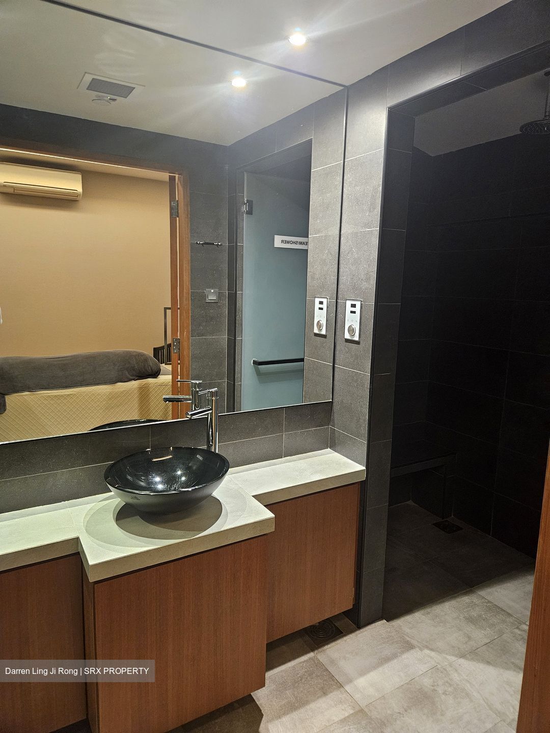 Marriott Hotel, Singapore (D9), Retail #588858011